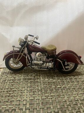 42 Franklin Mint Indian motorcycle